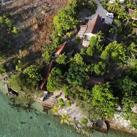Moalboal T Breeze Coastal Resort Dış mekan fotoğraf