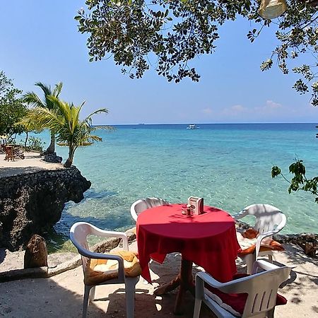 Moalboal T Breeze Coastal Resort Dış mekan fotoğraf