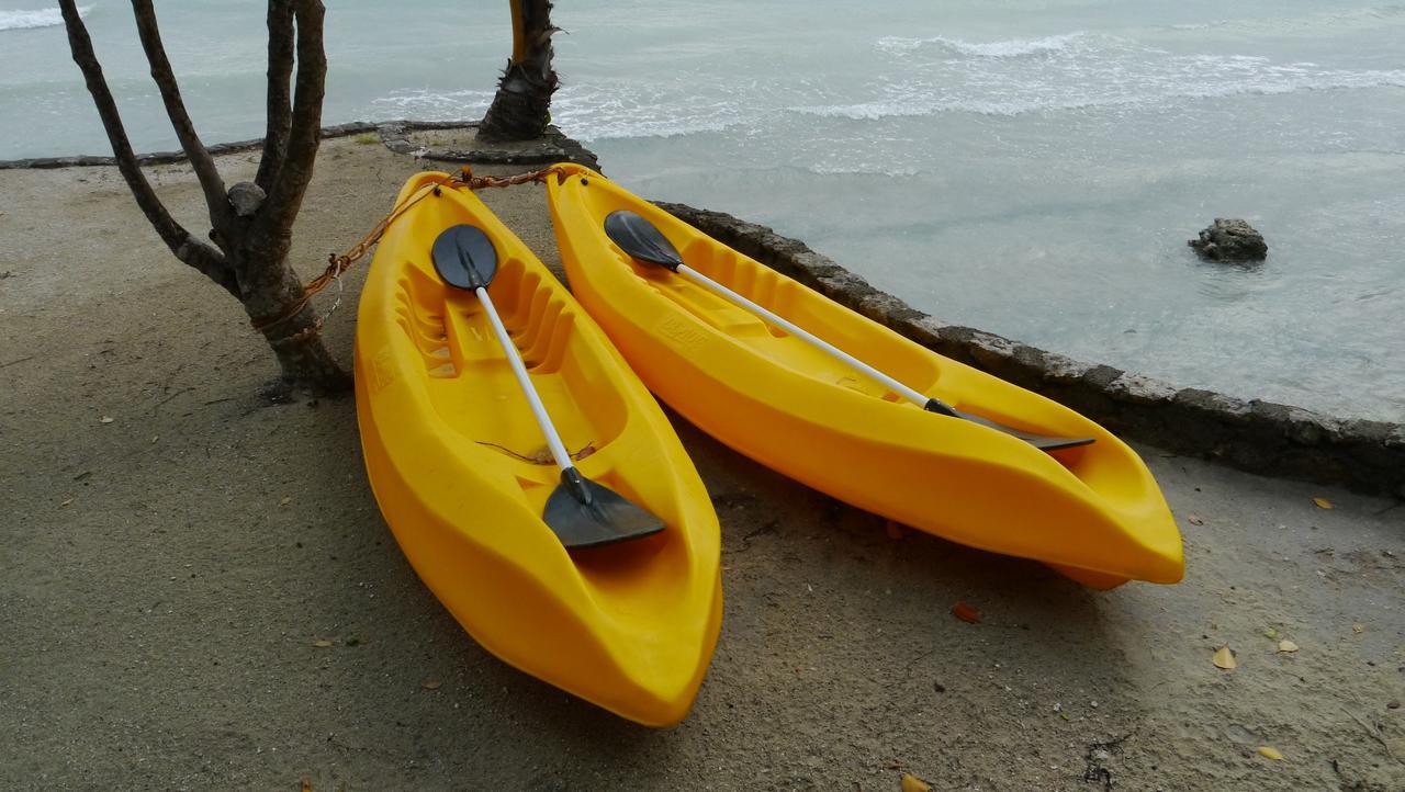 Moalboal T Breeze Coastal Resort Dış mekan fotoğraf
