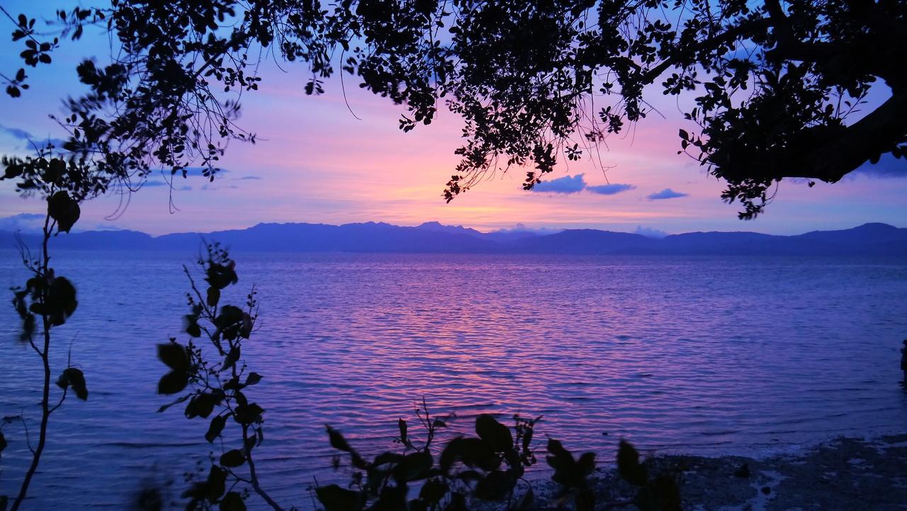 Moalboal T Breeze Coastal Resort Dış mekan fotoğraf
